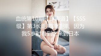 【无情的屌】约操马尾辫外围骚女，跪在地上吸吮大屌，开档黑丝袜猛操骚穴，扶腰后入深插