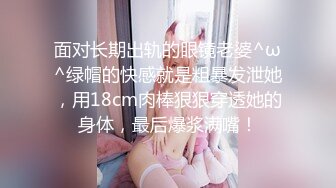 长裙高跟美女这是憋了多久